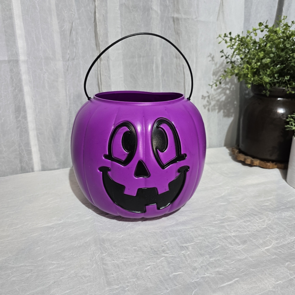 Purple Halloween Pumpkin Bucket 1425